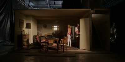 Yeah, I remember being...
Being turned off the settee. - The Enfield Poltergeist