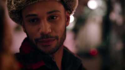Yeah, I'’d like
to make it up to you. - The Christmas Sitters