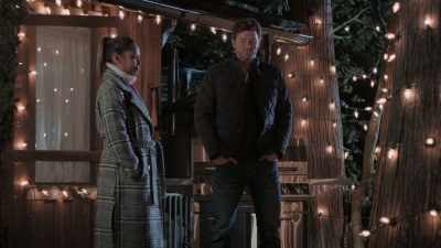 Yeah. I think I'm getting
kinda hungry myself. - Christmas Unleashed