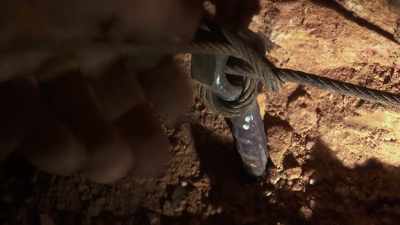 Yeah, I think you need to give it a
bit more slack.Righto. - Outback Opal Hunters
