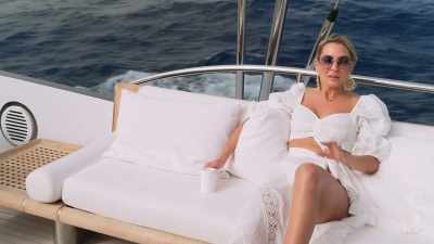 Yeah, and I think
we'’re doing food, right, - Below Deck Sailing Yacht
