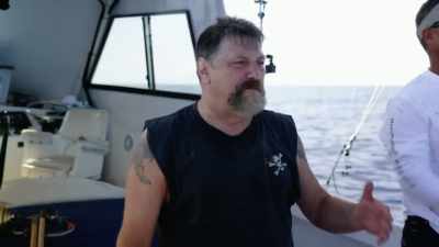 Yeah, if we can lure the fish
away from the crowds, - Deadliest Catch: Bloodline