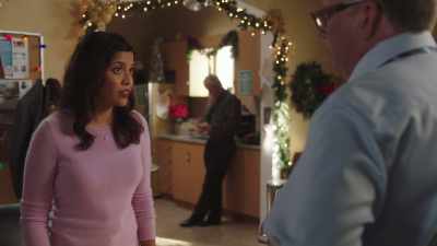 Yeah, but I'll destroy
every relationship I have
over there. - Christmas 9 to 5