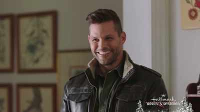 - Yeah.
- I'll walk you out. - Last Vermont Christmas
