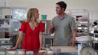Yeah... I'm gonna...
We should get started, so.. - The Proposal Spot