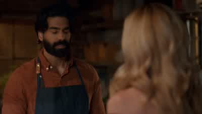 Yeah, I'm… I'm distracted. - Ginny & Georgia