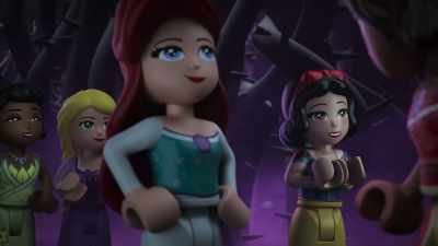 Yeah, I'm imagining the flames are
from the grill - LEGO Disney Princess: The Castle Quest