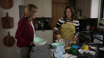 Yeah, I'm making muffins
for Francesca's family. - Death Down the Aisle