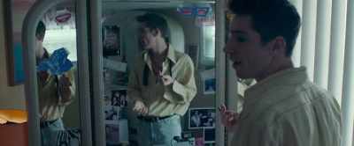 Yeah, I'm not gay. - Shoplifters of the World