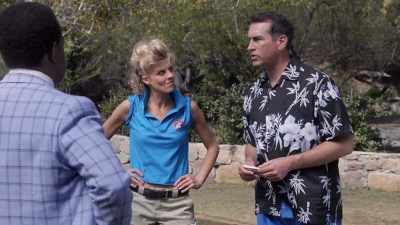 -Yeah, I'm right here. I am right behind you. - Rob Riggle's Ski Master Academy
