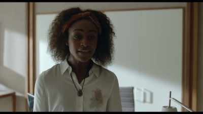 Yeah, I'm your secretary. - Behind Her Eyes