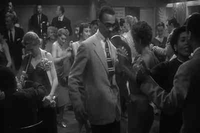 Yeah, I'm sorry I can't
dance like that. - Edge of the City