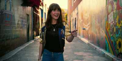 Yeah, so instead,
I'm gonna give it over to the city - Girlboss