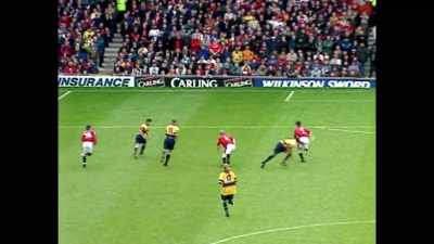 -Yeah, this is it here.
-[commentator]
This time... Anelka off. - Fever Pitch: The Rise of the Premier League