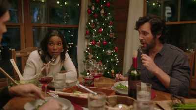 - Yeah, this is the
first Christmas we've seen you - Dashing in December