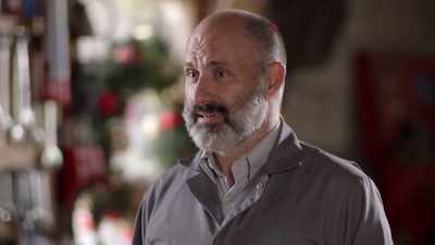Yeah. It was a good run,
but I needed a change. - Toying with the Holidays