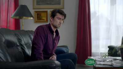 Yeah. It, uh...
didn't go well... - Noel Next Door