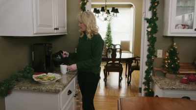 - Yeah, it was very therapeutic. - Christmas Lover's Anonymous