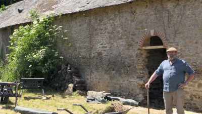 Yeah, it's all about
putting something down - Escape to the Chateau: Make Do & Mend