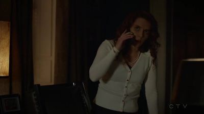 - Yeah.
- It's Beth. - Designated Survivor