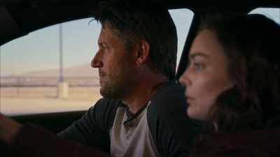 - Yeah, it's good, you can
just drop me off right there. - Scarlett
