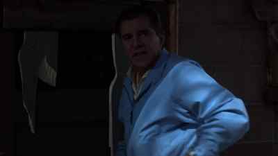 Yeah, it's in there all right.
I can see the booth. - Hot Rods to Hell