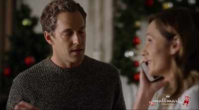 Yeah, it's kind of a long day,
and it's getting late. - Reunited at Christmas