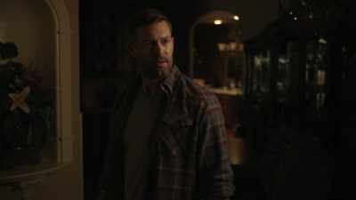 Yeah, it's nothing. I'm gonna
lock up. I'll be right there. - A View To Kill For