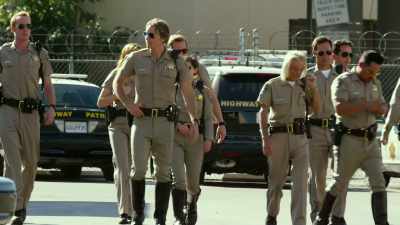 Yeah?
-It's Roth. - CHIPS