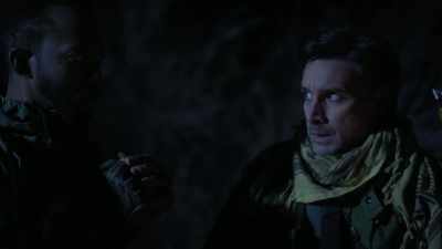 Yeah, it's safe enough for him,
it'll be safe enough for us. - Jurassic Hunt