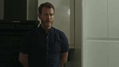 -Yeah.
I've been staying here. - Renegades