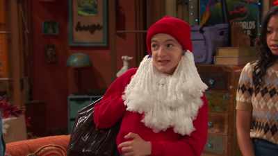 Yeah, I've got every gift for every
person in this house on my back. - Raven's Home