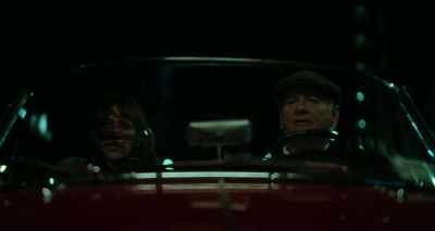 -Yeah, Jersey!
-Oh, God. Why are you driving like this? - On the Rocks