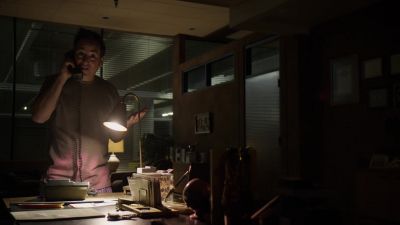 Yeah, just a large cheese. - Better Call Saul