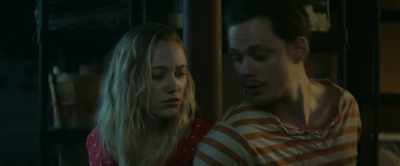 -Yeah, just like that.
Now stick out your tongue. - Villains