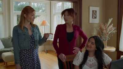 Yeah, you know,
Matt could make one of these - Aurora Teagarden Mysteries: Something New