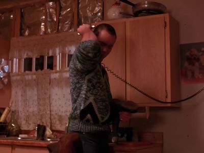 - Yeah?
- Leo. - Twin Peaks