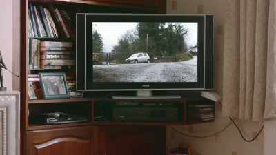 - Yeah.
- (Man on TV): A few years ago, - Nowhere Fast