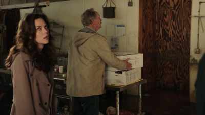 - Yeah, maybe we could make
this a donation center, too, - Council of Dads