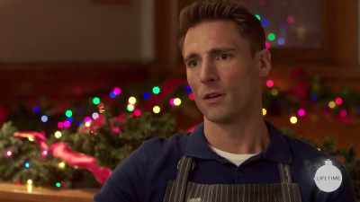 Yeah, or maybe I'll try, I need
to focus on my career right now. - A Christmas in Tennessee