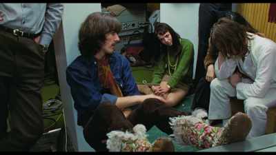 - Yeah.
- Moving and just holding notes. - The Beatles: Get Back