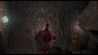 Yeah. Okay, mama. Yeah. Oh, yeah. Big guy comin' through. Love it. - Antz