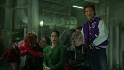 - Yeah, she opened up a major
- can of witch butt whooping - Monster High 2