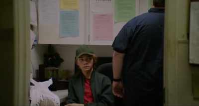 Yeah, put me onto the sheriff.
This is Mitch, down at the Apple Peddler. - Lean on Pete