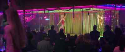 Yeah! - Showgirls