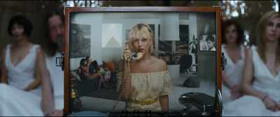 Yeah. - Under the Silver Lake