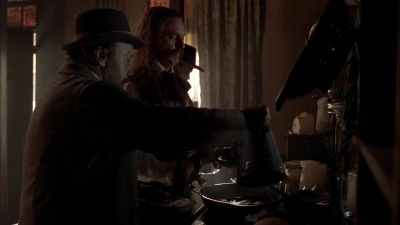 Yeah. - Deadwood