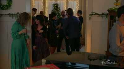 Yeah. "Sara and Josh!" - When I Think of Christmas