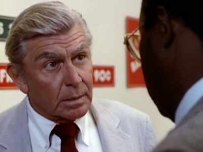 Yeah, sensor's been taped,
Lucille's got Walter's ring. - Matlock