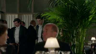 - Yeah... She doesn't care about
the celebrity crap. - Grand Hotel